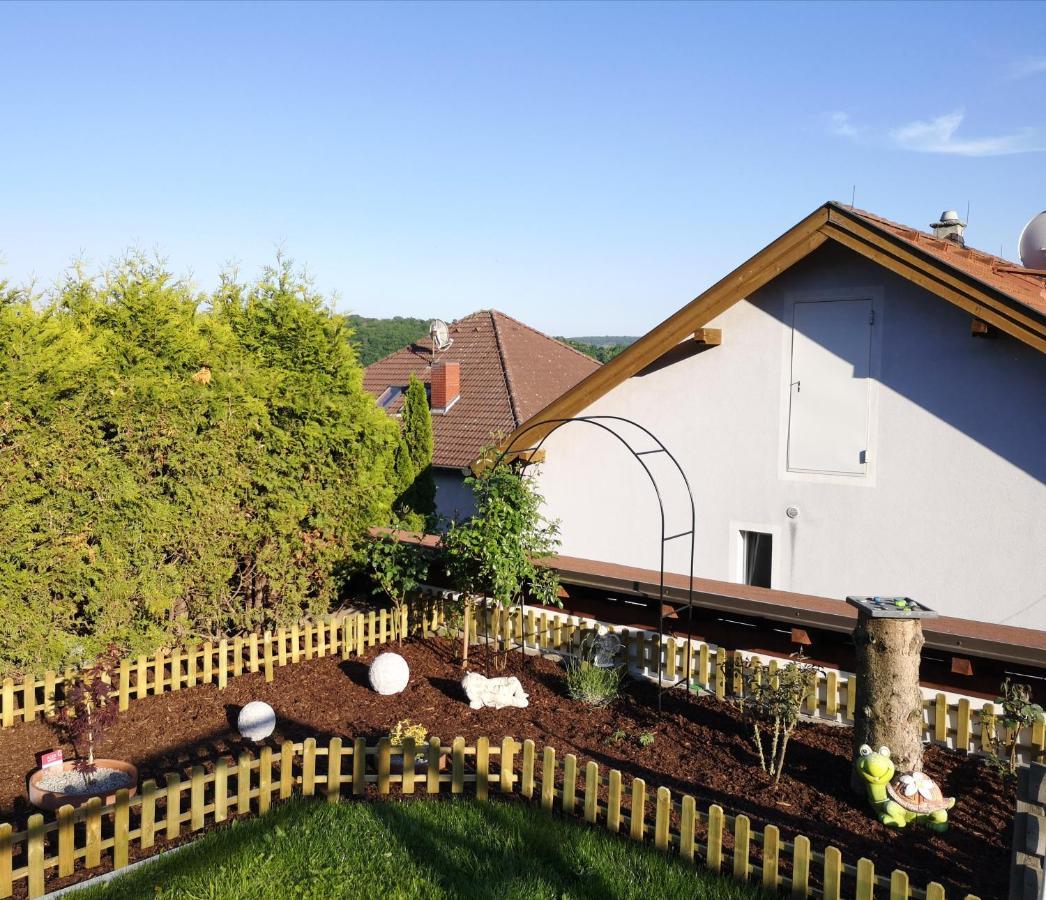 Apartment Ferienwohnung Familie Stuhr *